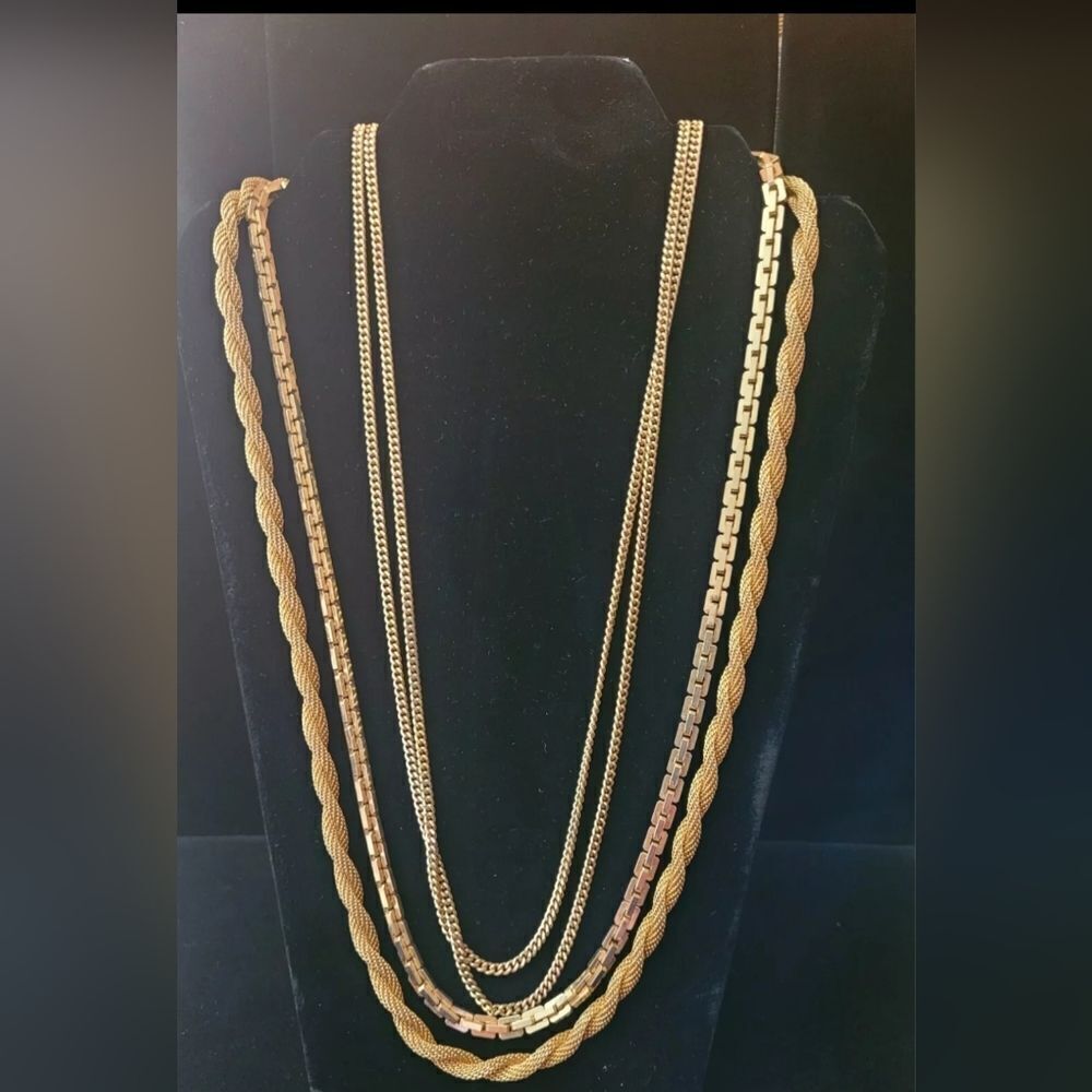Vintage Vendome Gold Tone Necklace Signed